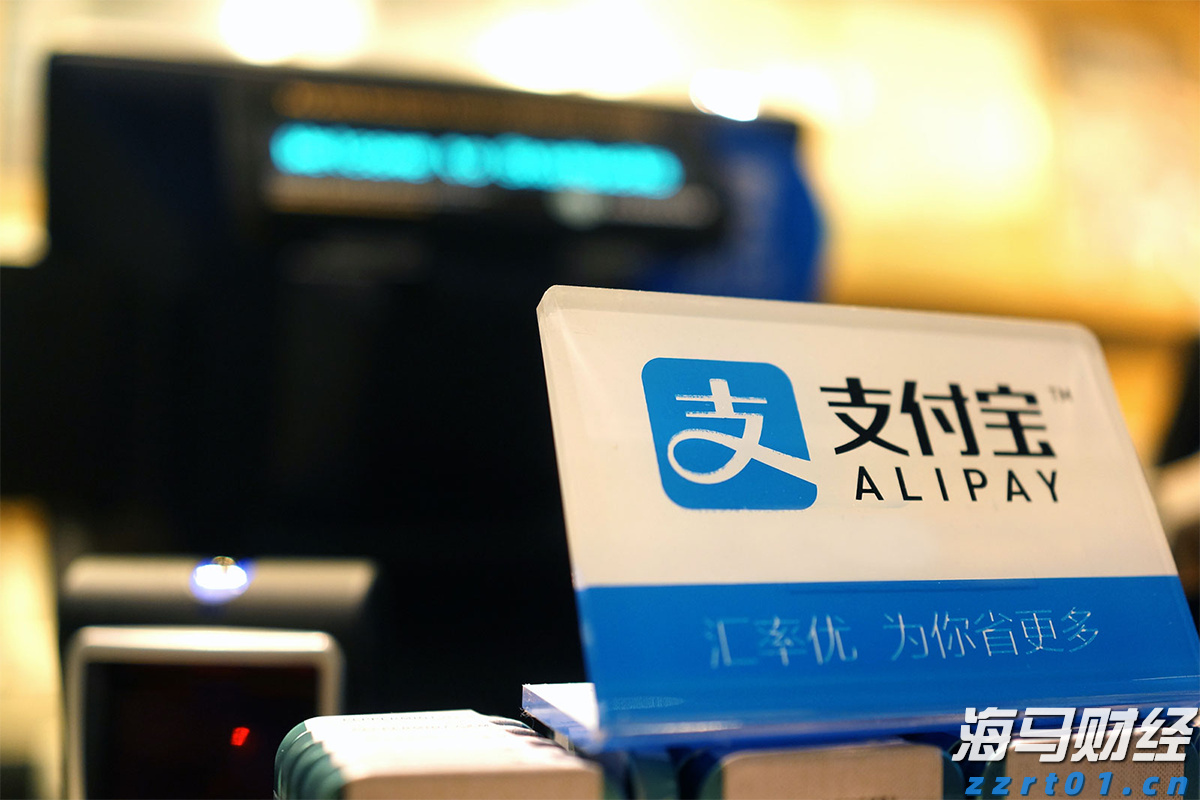 工商银行马鞍山当涂支行组织开展“全民国家安全教育日”活动