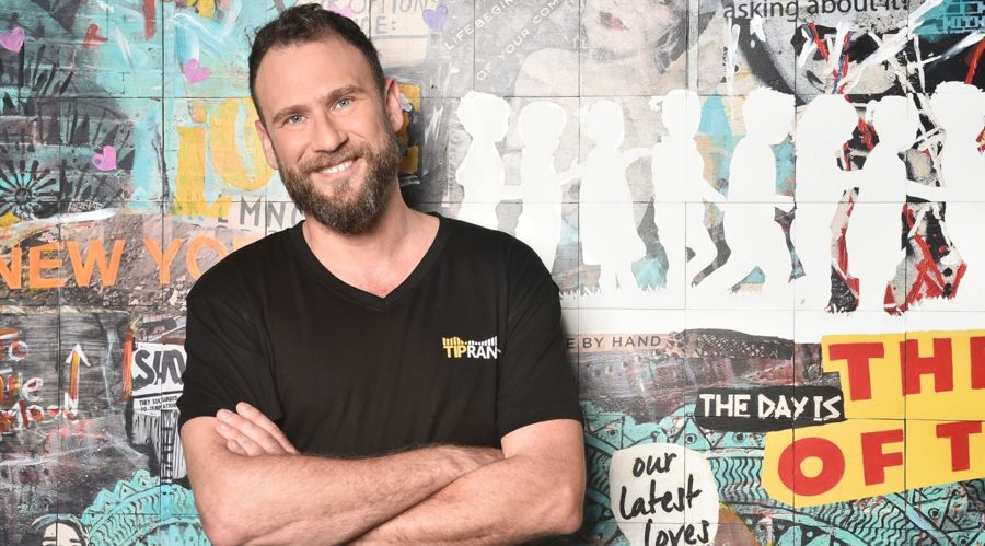 惠州警方通报女子麦当劳闹事：方某被行拘5日