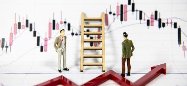 2025年7月全国查处违反中央八项规定精神问题25420起